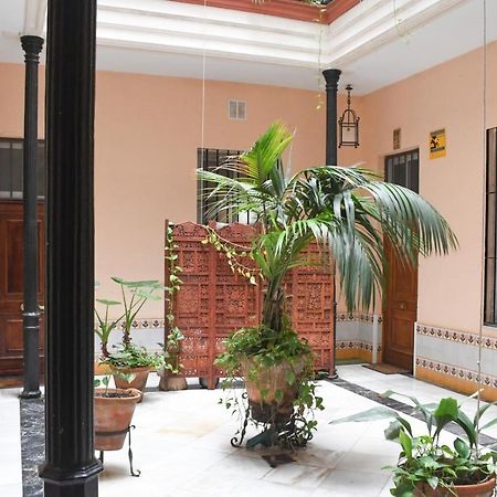Apartamento Descalzos Севиля Екстериор снимка